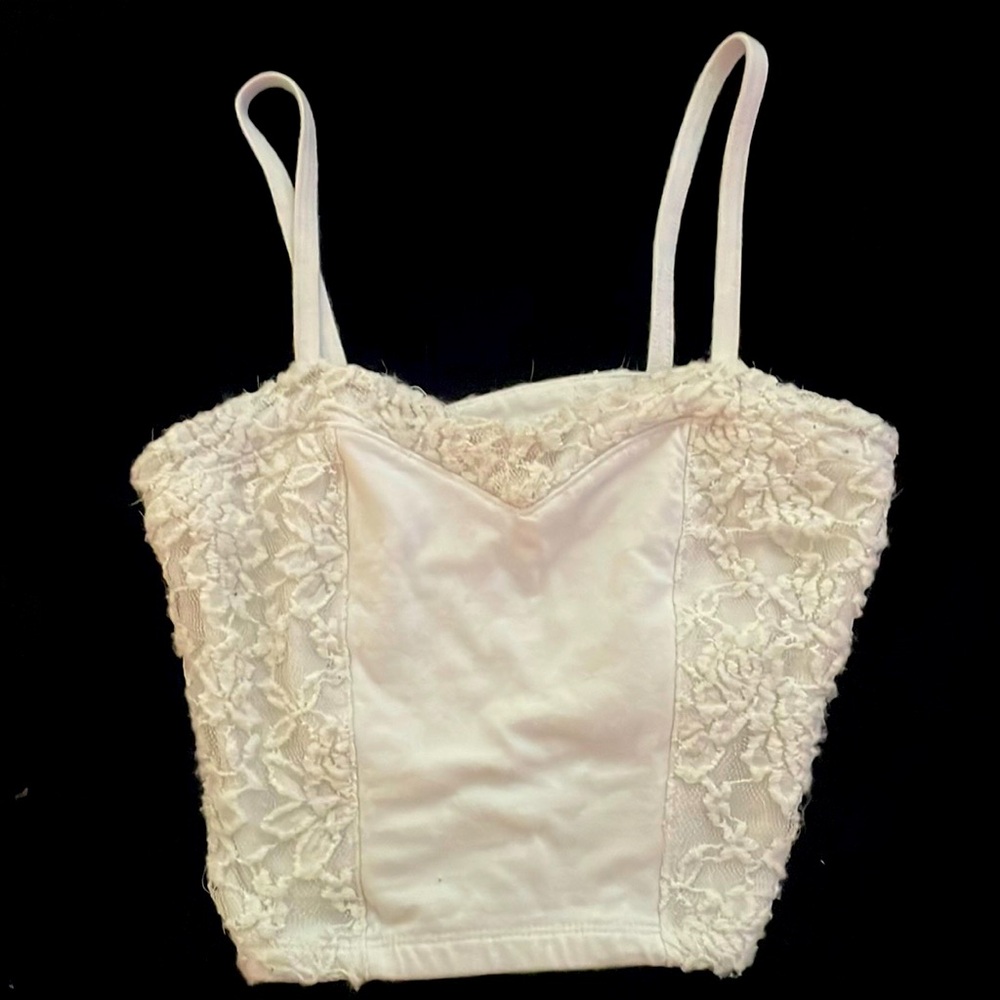 Xs Hollister crop top lace white